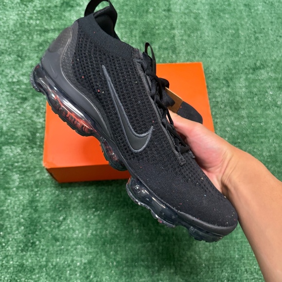 Nike Vapormax 2021 FK - Picture 2 of 4